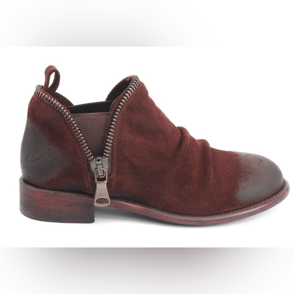 Fluevog NEARLY NEW Living Evers burgundy suede rub-off slip on shoe w/ zipper- 6 - Picture 16 of 16